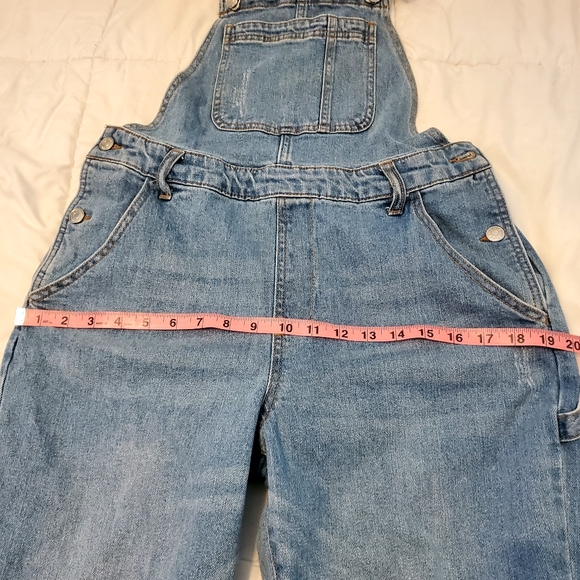 Wild Fable Women’s Overalls Distressed Demin. Size M - Picture 3 of 9